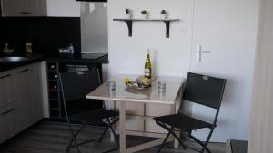 Appartements Vue superbe sur l'ocean, studio et stationnement : photos des chambres