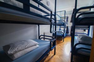 London Backpackers Youth Hostel - image 2