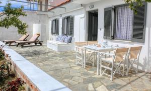 Villa Lemonia Skopelos Greece