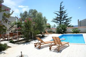 Apartment Tea with private pool