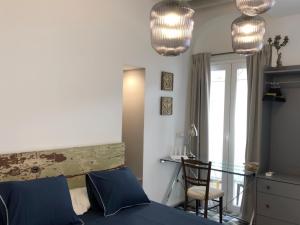 Casa Portus Gaditanus s XVIII Patio Andaluz