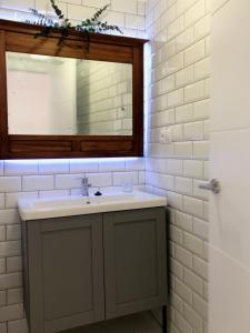 Casa Portus Gaditanus s XVIII Patio Andaluz