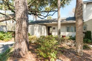Two Bedroom Apartment  room in Woodbine 56