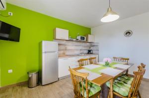 Apartments Rajna 