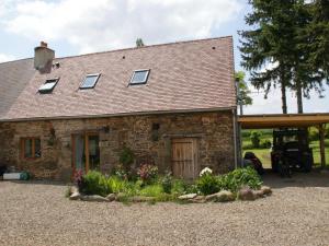 Maisons de vacances Gite L'Epinay-le-Comte, 2 pieces, 2 personnes - FR-1-497-63 : photos des chambres