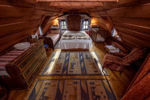 Family Room with Shared Bathroom room in Count Kálnoky's Transylvanian Guesthouses