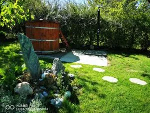 Csillaghegyi Oázis - 鲍洛通绍鲍迪