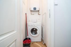 Newly renovated 1-bed apartment at Charles Bridge