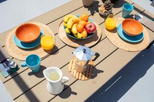 CASA FLORIT - Cabanyal 3 Bedroom WIFI AC Terrace Beach Penthouse