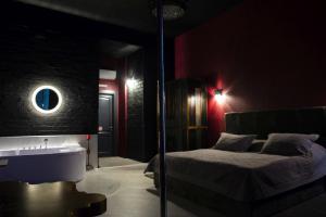 Deluxe Suite with Spa Bath room in Hotel Nika 2