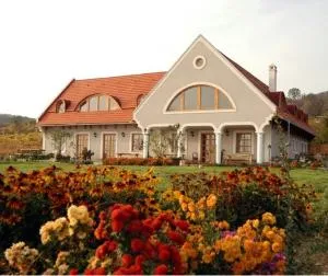 Koczor Winery & Guesthouse - Pécsely