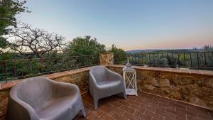 Amandula 6, Emma Villas