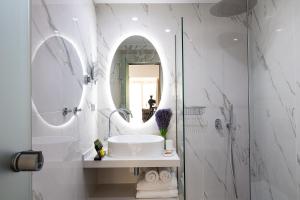 Sea View Suite "Hara" - Adults Only