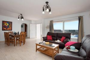 Villa Vesubio by Villa Plus