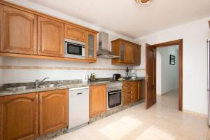 Villa Vesubio by Villa Plus