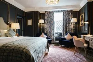 白鹿酒店 - 泰丁敦