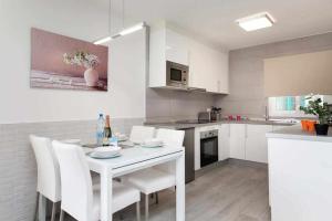 Apartamento Coral Bay II by Vacanzy Collection