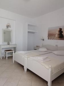 Aegeo Inn Apartments Antiparos Greece