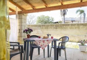 Monolocale con Divano-Letto