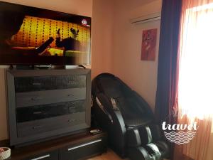 Yvo Lioness & Mamaia Nord