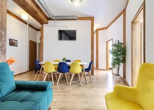 Happiness Holidays - Old Town Apartment