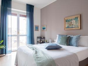 The Best Rent - Beautiful three-bedrooms apartment near metro Lodi