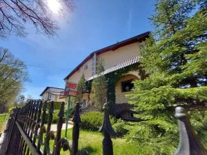 Pensjonat u Żółtego - Przełazy Lubuskie 1,d - Świebodzin