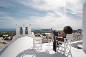 Valsamo Suites Santorini Greece