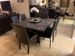 Walk to the Beach at Sunny Isles