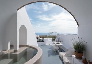 Valsamo Suites Santorini Greece