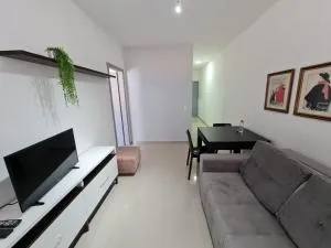 Belo Apartamento Eldorado II Master Collection - 卡拉济纽