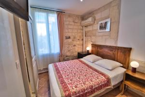 Hotels Hotel La Muette : Petite Chambre Double