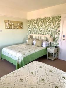 Deluxe Sea View Room room in Shelleven Guest House