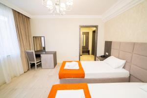 Standard Double or Twin Room room in Rinn Rise