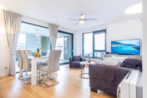 Euphoria Luxury Apartment