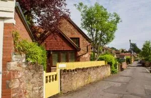 Minehead mews cottage - Wootton Courtenay