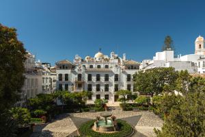 Plaza de las Flores, Nº 12, 29680 Estepona, Málaga, Spain.