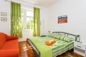 Apartment Blue & Green 