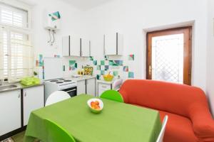 Apartment Blue & Green 