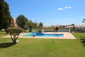 Holiday Home room in Appt With Large Terrace And Pool - Porches