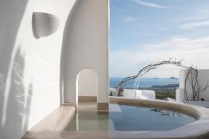 Valsamo Suites Santorini Greece