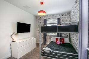Five-Bedroom House room in Festival Resort 5 Bedroom Vacation Home with Pool (1807)