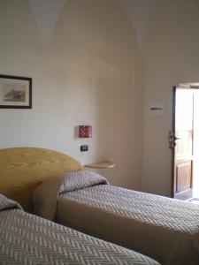 Portico Del Paradiso