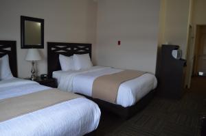 Auberge MacDonald Guest Inn