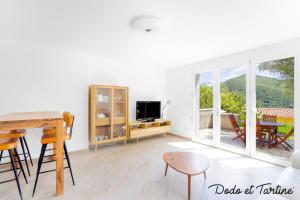 Maisons de vacances Gorgeous 3 bedroom house with AC and garden - Dodo et Tartine : photos des chambres