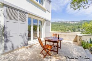 Maisons de vacances Gorgeous 3 bedroom house with AC and garden - Dodo et Tartine : photos des chambres