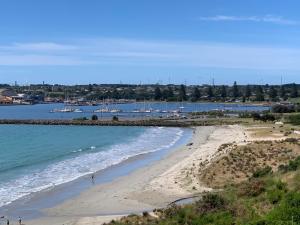 Oceanscape ~ OCEAN VIEWS Uninterrupted
