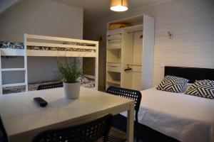 Hotels La Marine : photos des chambres