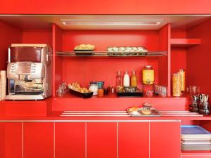 Hotels hotelF1 Crosne Creteil : photos des chambres