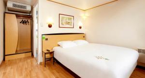 Hotels Campanile Villefranche-Sur-Saone : Chambre Double - Occupation simple